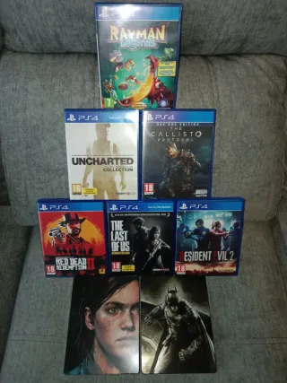 PS4 - 1TB + 2  Mandos originales + 9 Juegos.