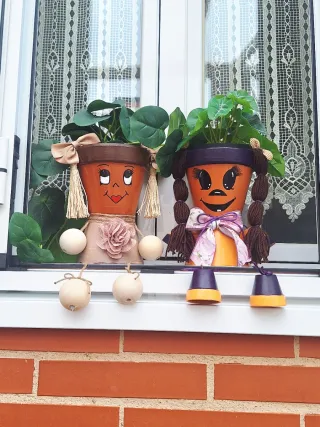 Maceteros decorados estilo muñeca