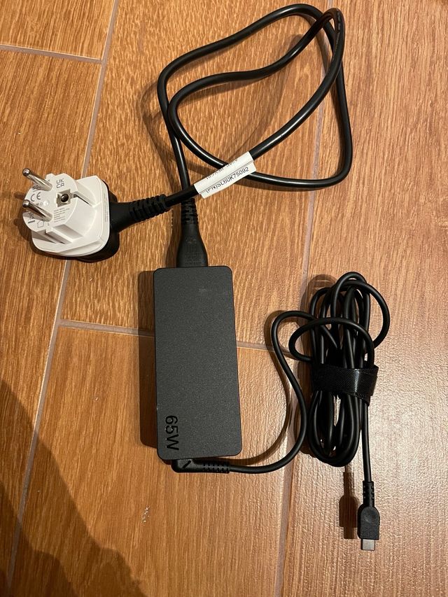 Cargador Lenovo 65W USB-C