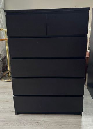 Cajonera de madera negra