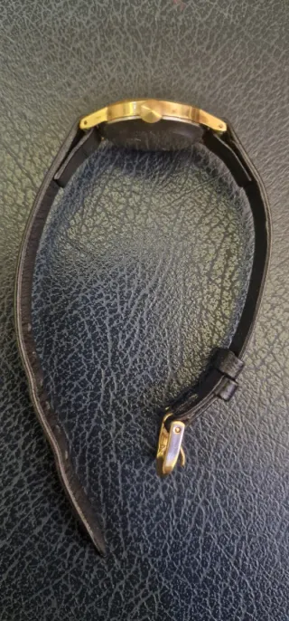 Reloj Tissot Vintage Mujer Negro/Dorado