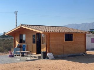 Casa de madera maciza con aislamiento