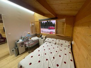 Casa de madera maciza con aislamiento