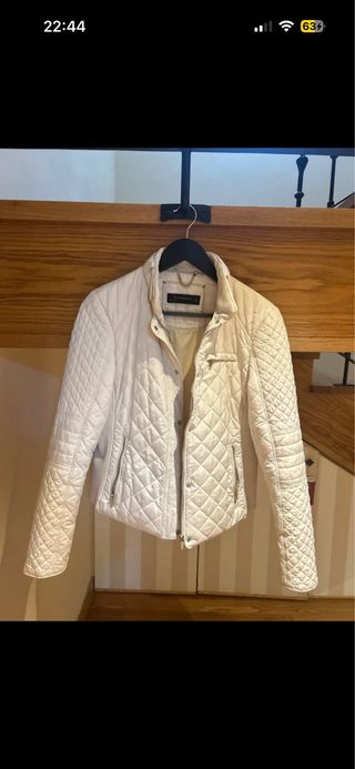 Cazadora acolchada Zara