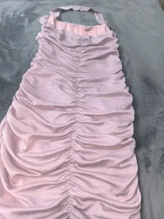 Vestido fiesta rosa brillante