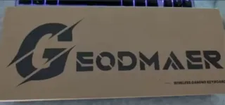 Teclado 65% GEODMAER con Ñ RGB INALÁMBRICO