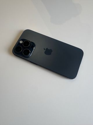 iPhone 15 Pro Azul Marino