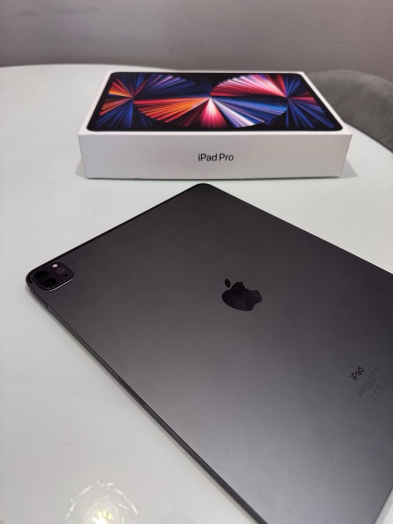 iPad Pro 5ª Gen 128 GB afbeelding 2