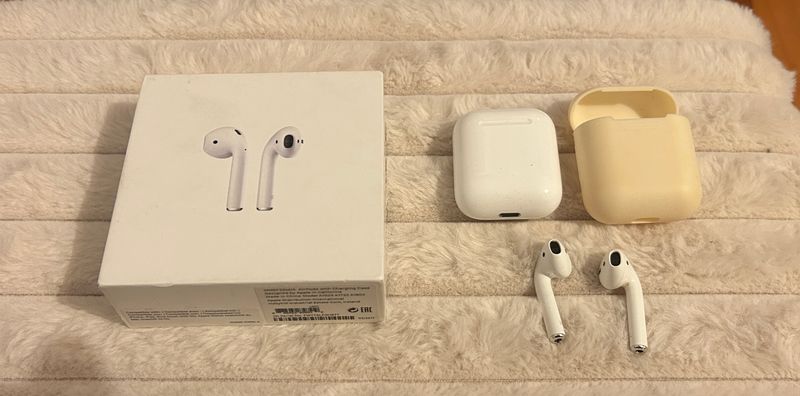 AirPods 1ª Gen (Piezas/Reparar)