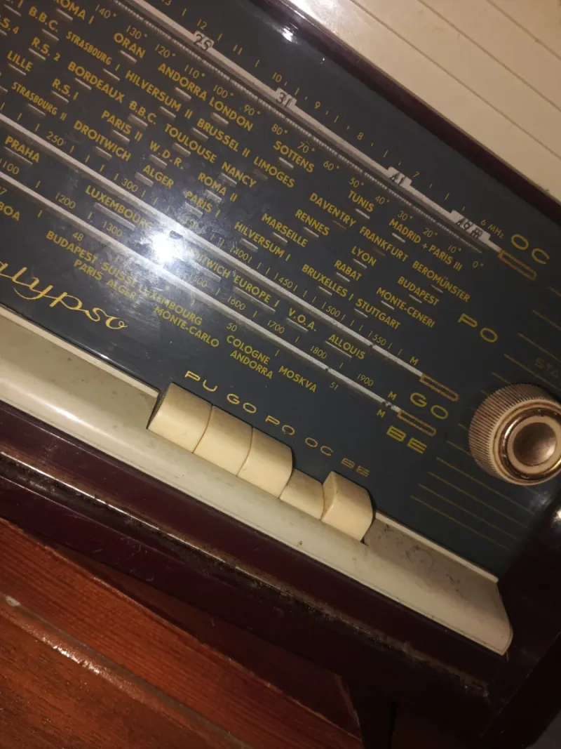 Radio Antigua Schneider Calypso afbeelding 4