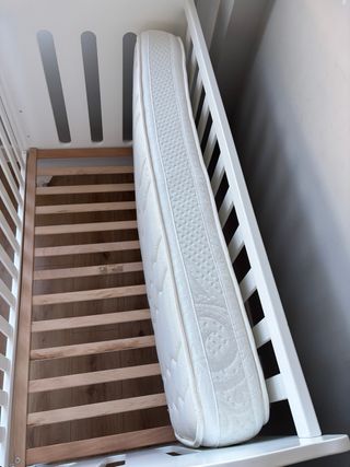 Cuna Micuna Bonne Nuit y accesorios.