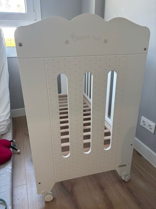 Cuna Micuna Bonne Nuit y accesorios.