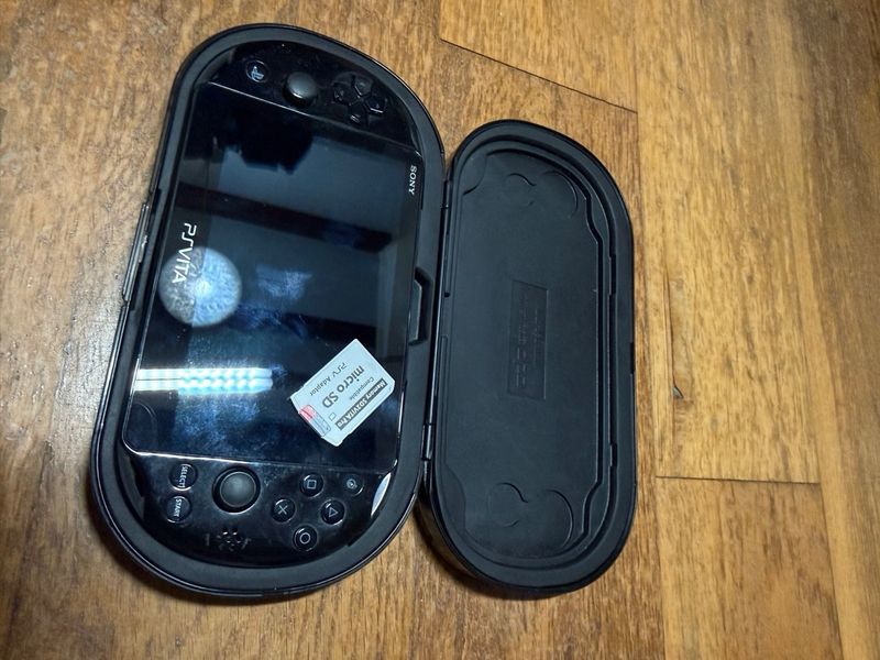 PS Vita Slim H4ckeada Negra afbeelding 9