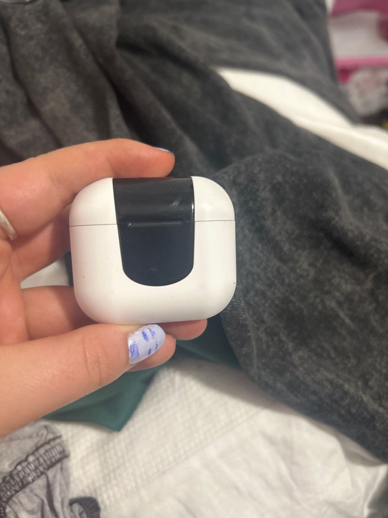 Funda AirPods Pro Blanca y Negra