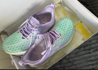 Zapatillas running mujer morado/verde azulado