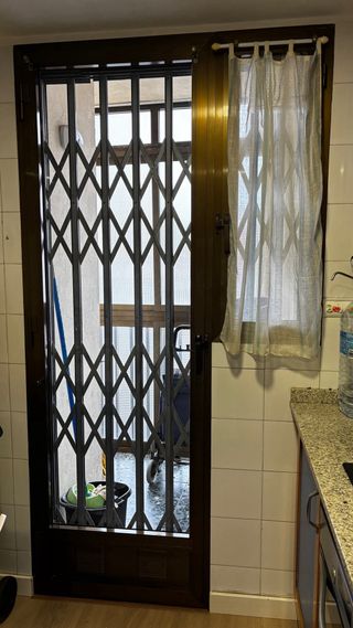 Puerta Balconera Aluminio 69,5 x 214cm