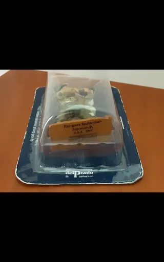 SOLDADO PLOMO 1/32  US RANGER WWII  NUEVO blister