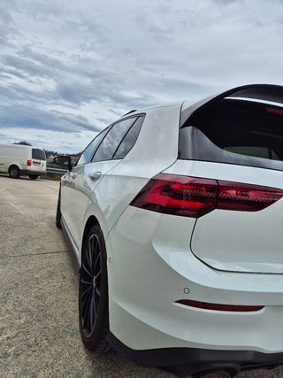 GOLF GTI Clubsport 45 2.0 TSI  300CV DSG Akrapovic