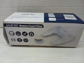 Almohada de espuma blanca