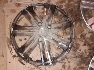 Tapacubos originales Volkswagen Polo (4 unid 14 pu