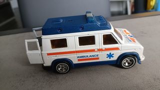 Ambulanza vintage anni '90 Majorette