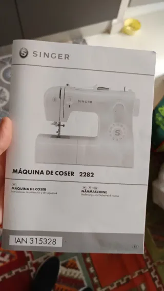 Máquina de coser Singer Tradition 2282