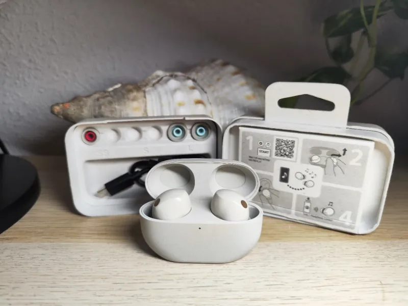 Auriculares Sony WF-1000XM5