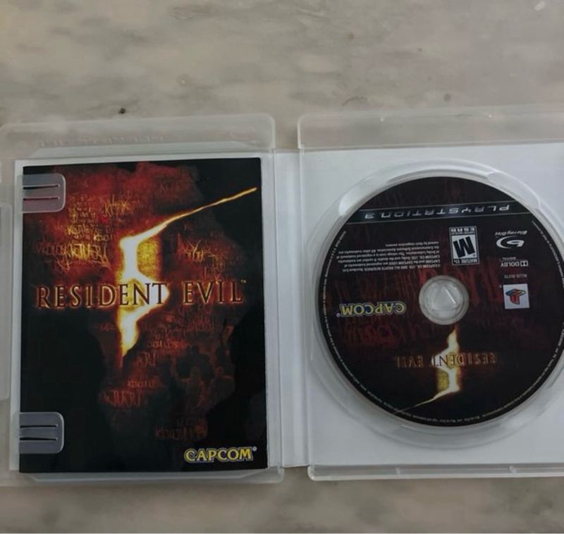 PS3 tres videojuegos afbeelding 7