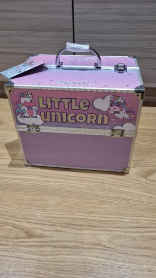 Caja de maquillaje infantil