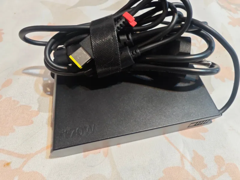 Lenovo ThinkPad P15 – i9 / 32GB Ram / Rtx 4000 afbeelding 9