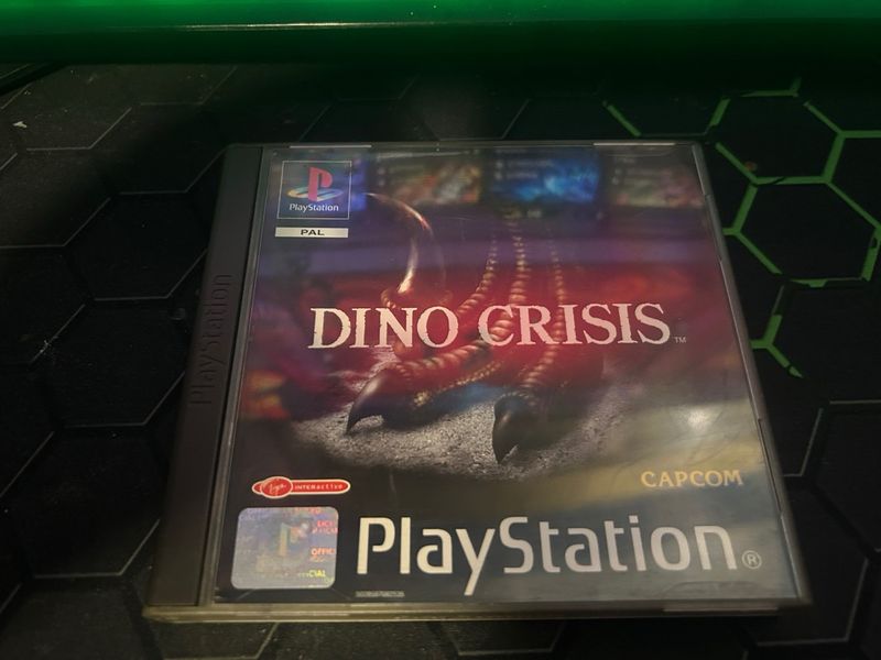 Dino Crisis PS1 PAL España
