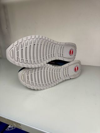 Sneakers Colmar uomo blu e grigie