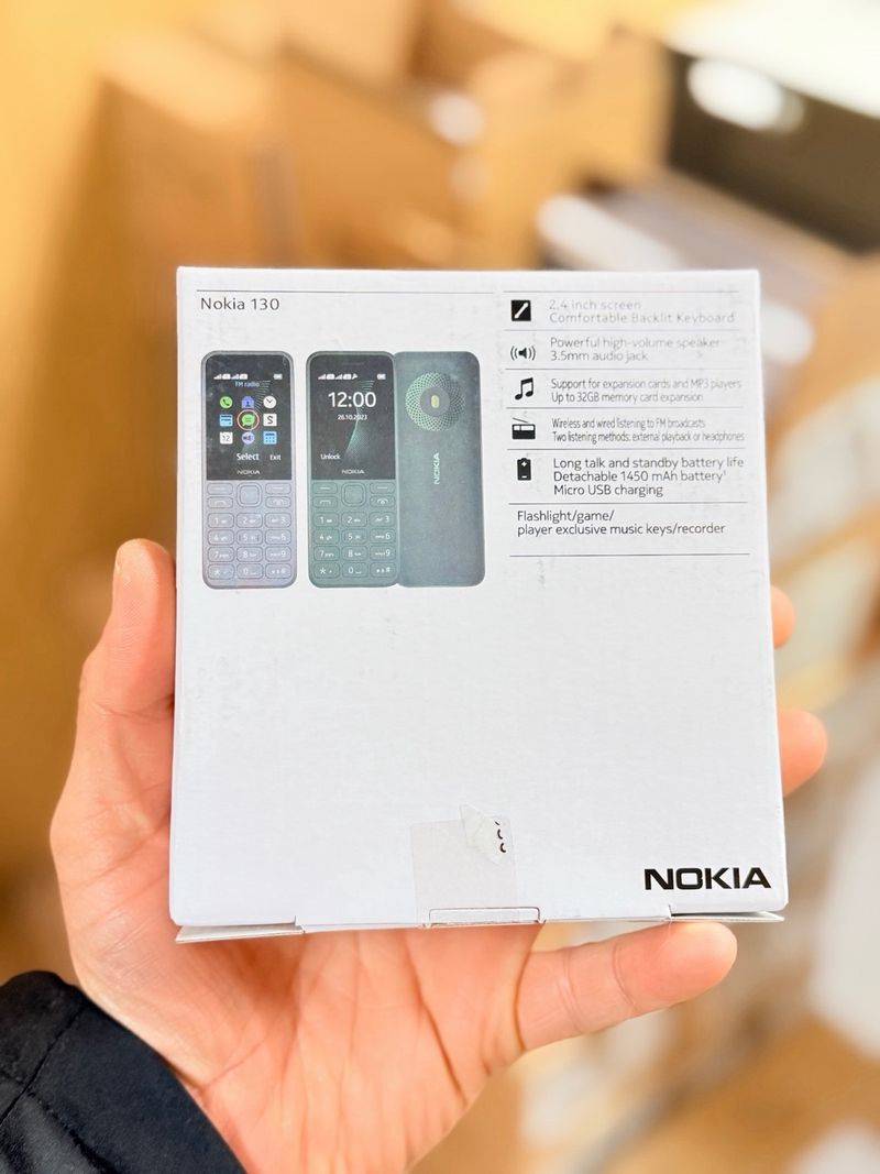 Nokia 130 Dorado/Plateado afbeelding 2