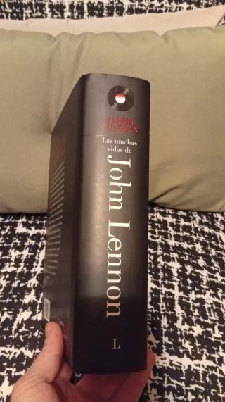 Las muchas vidas de John Lennon (Spanish Edition)