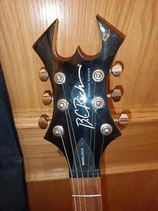 Guitarra Eléctrica BC Rich Negra