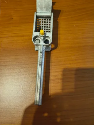 Utensile cucina multifunzione in metallo