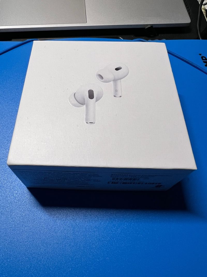 Airpods Pro 2ª Generación Blancos. Sin estrenar.