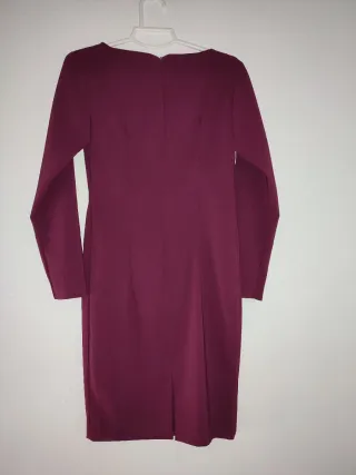 Vestido burdeos hecho a mano