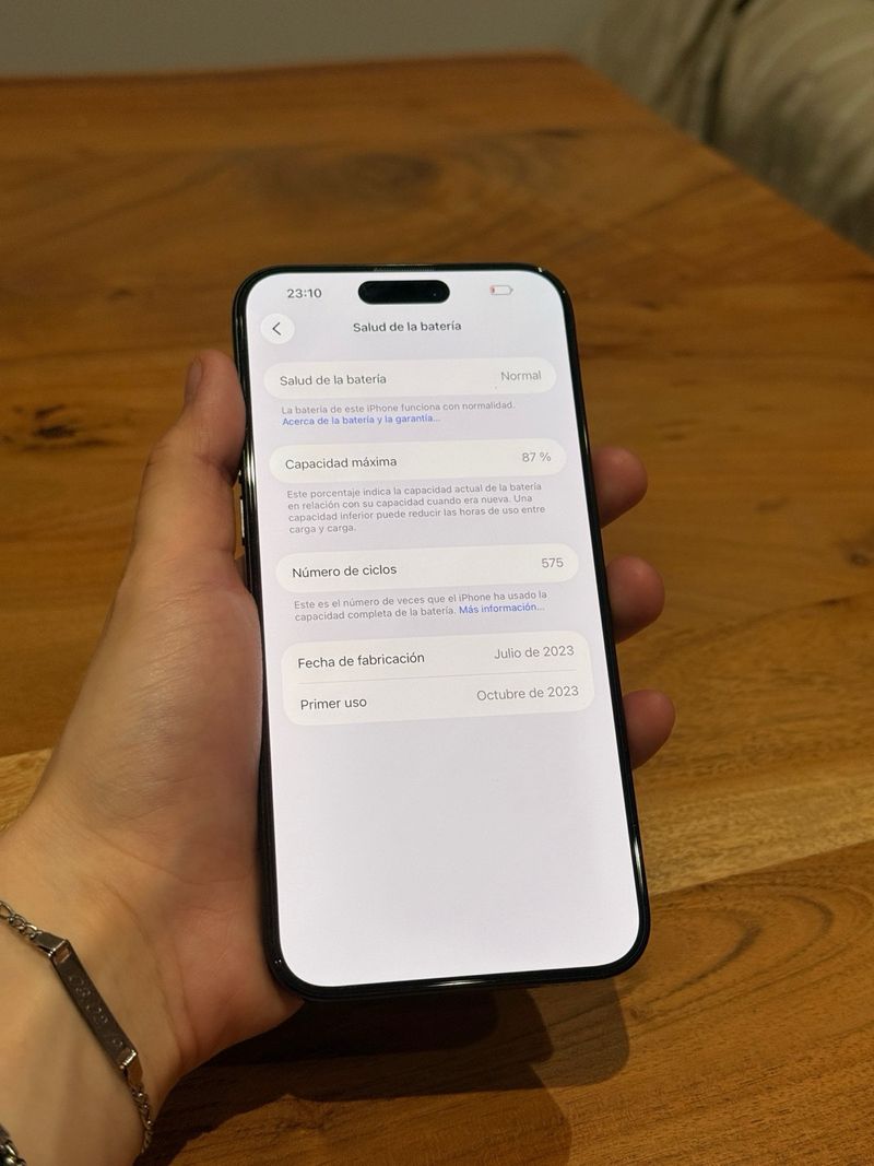 iPhone 15 Pro Max 256GB Gris Espacial afbeelding 8