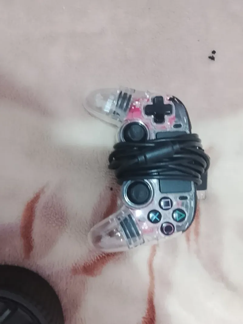 Mando PS4 Nacon Transparente