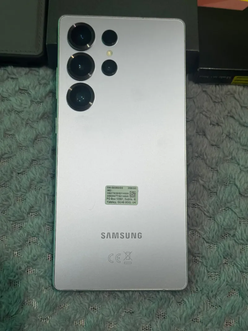 Samsung Galaxy S25 Ultra como nuevo afbeelding 2