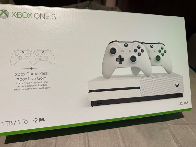Xbox One S 1 TB afbeelding 2