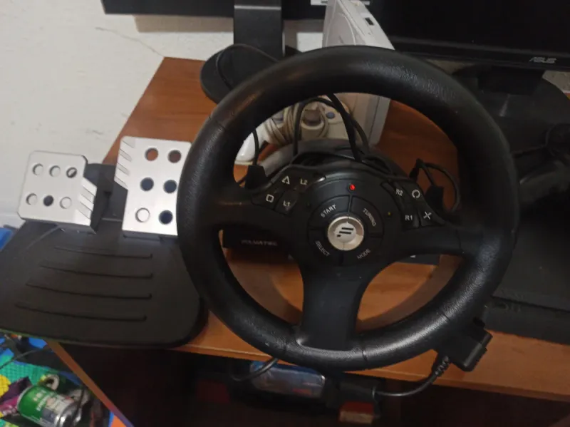 Volante y Pedales Fanatec