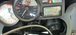 BMW K1200R Plata y Amarilla