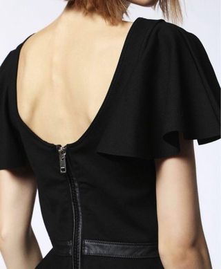 Blusa Diesel Negra Peplum Manga Volante