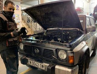 Mando limpia nissan 2526094m03 patrol 2.8 d 45186