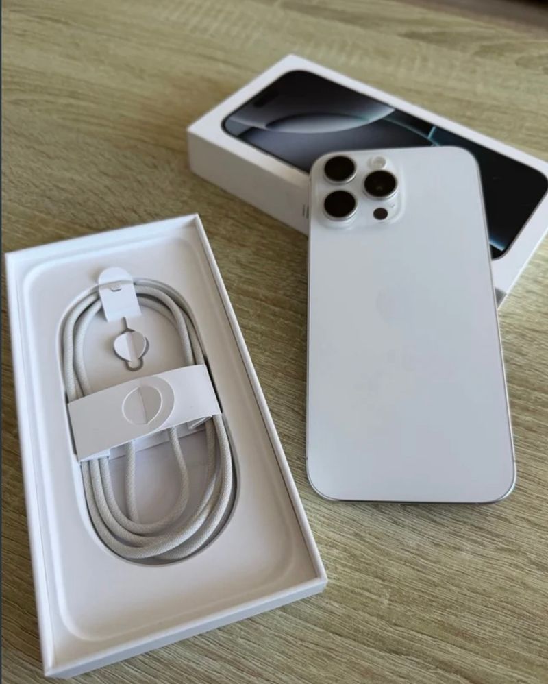 iPhone 16 Pro Max 256GB afbeelding 2