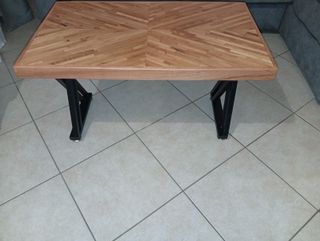Tavolo da salotto X (top lavorato a mano)