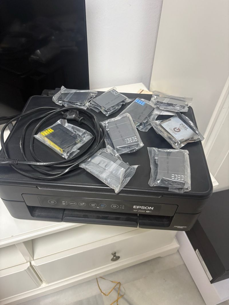 Impresora Epson XP-2100 Negra