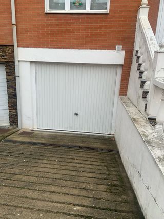 Puerta metálica para garaje 2,15 ancho x 2,50 alto